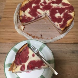 Jahodový cheescake – tvarohový koláč
