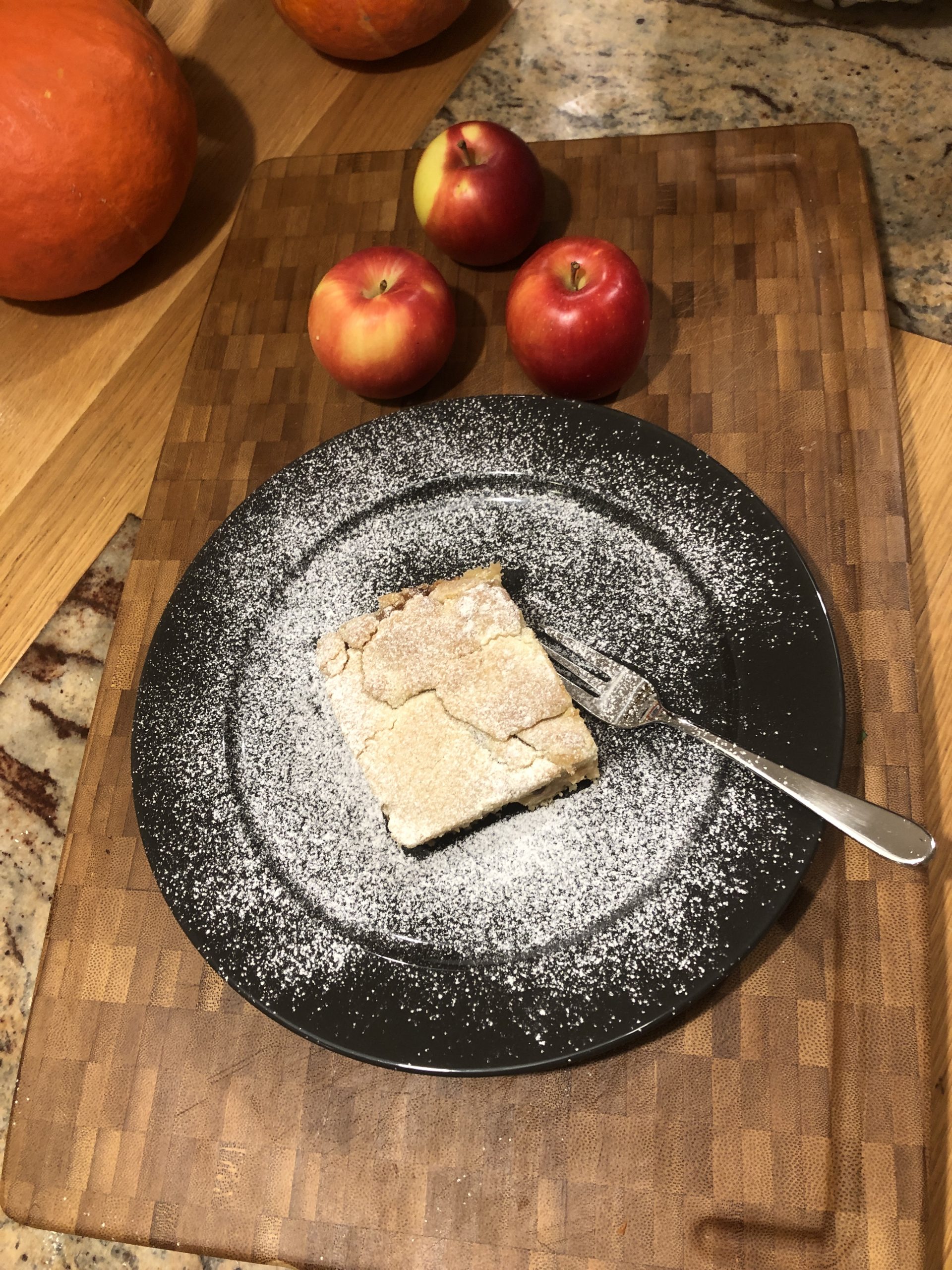 You are currently viewing Jablkové pité – úžasný jablkový koláč z Chorvátska