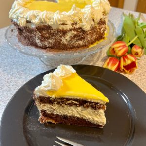 Orechová torta s vaječným likérom | Zuzana Machová