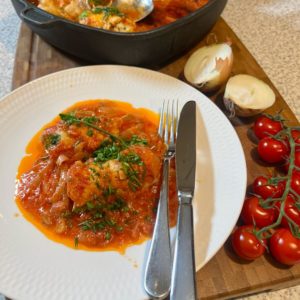Kuracie/morčacie prsia plnené bylinkovou Lučinou v paradajkovej omáčke | Zuzana Machová