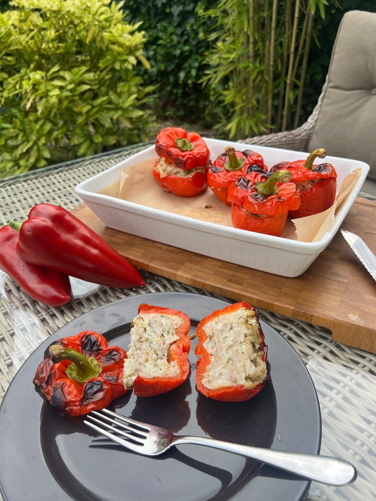 Červené papriky plnené mäsom, parmezánom a ryžou | Zuzana Machová