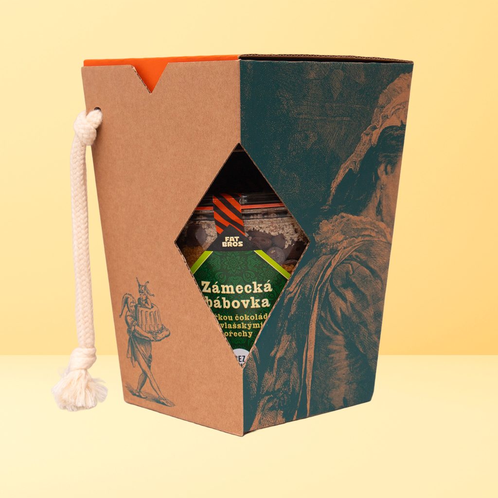 Vajíčkový šalát jogurtový s lososovými toastami Vajíčkový šalát jogurtový s lososovými toastami