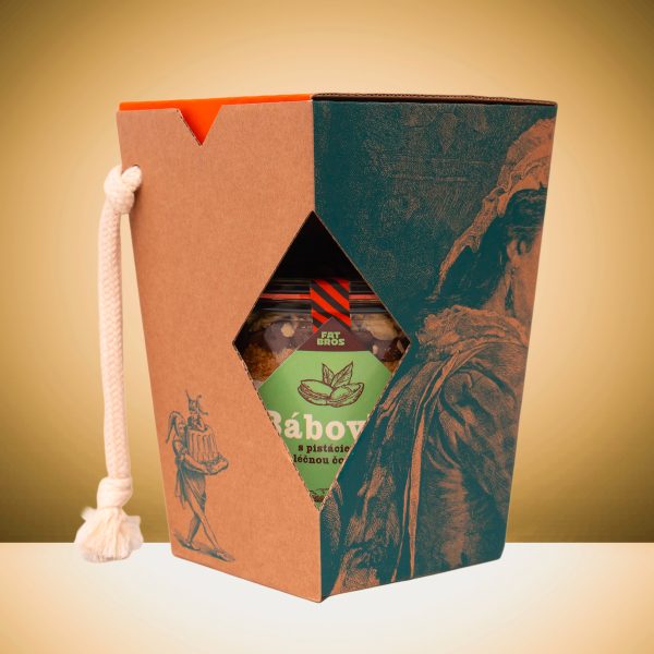 Luxusná bábovka s mliečnou čokoládou a pistáciami - darčeková