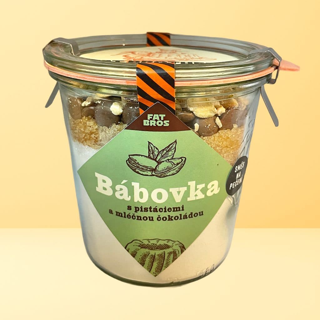 Vajíčkový šalát jogurtový s lososovými toastami Vajíčkový šalát jogurtový s lososovými toastami