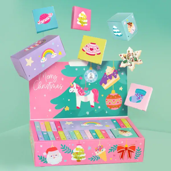 Adventný kalendár plný farieb a zábavy