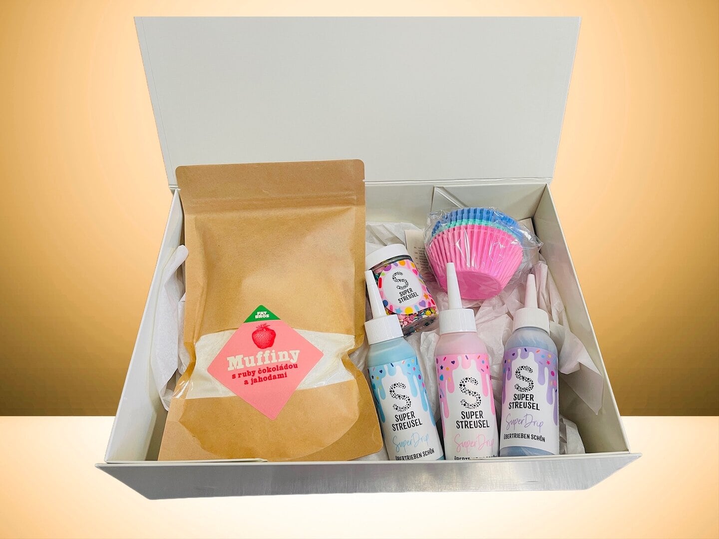 0C93D52F-61AA-4599-B7C4-9A6DE40376A1 Veľká darčeková sada pre cukrárky - pastelová s posypom a košíčkami
