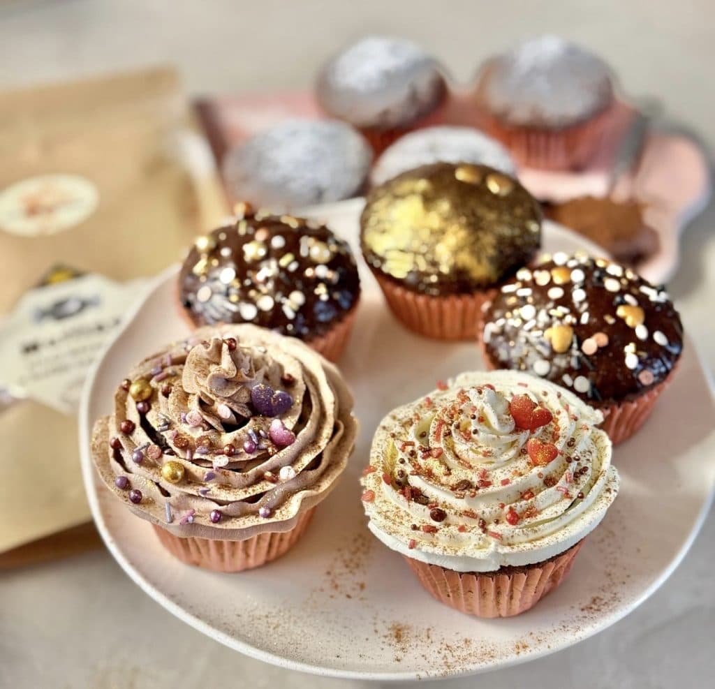 Jahodové mafiny s bielou čokoládou