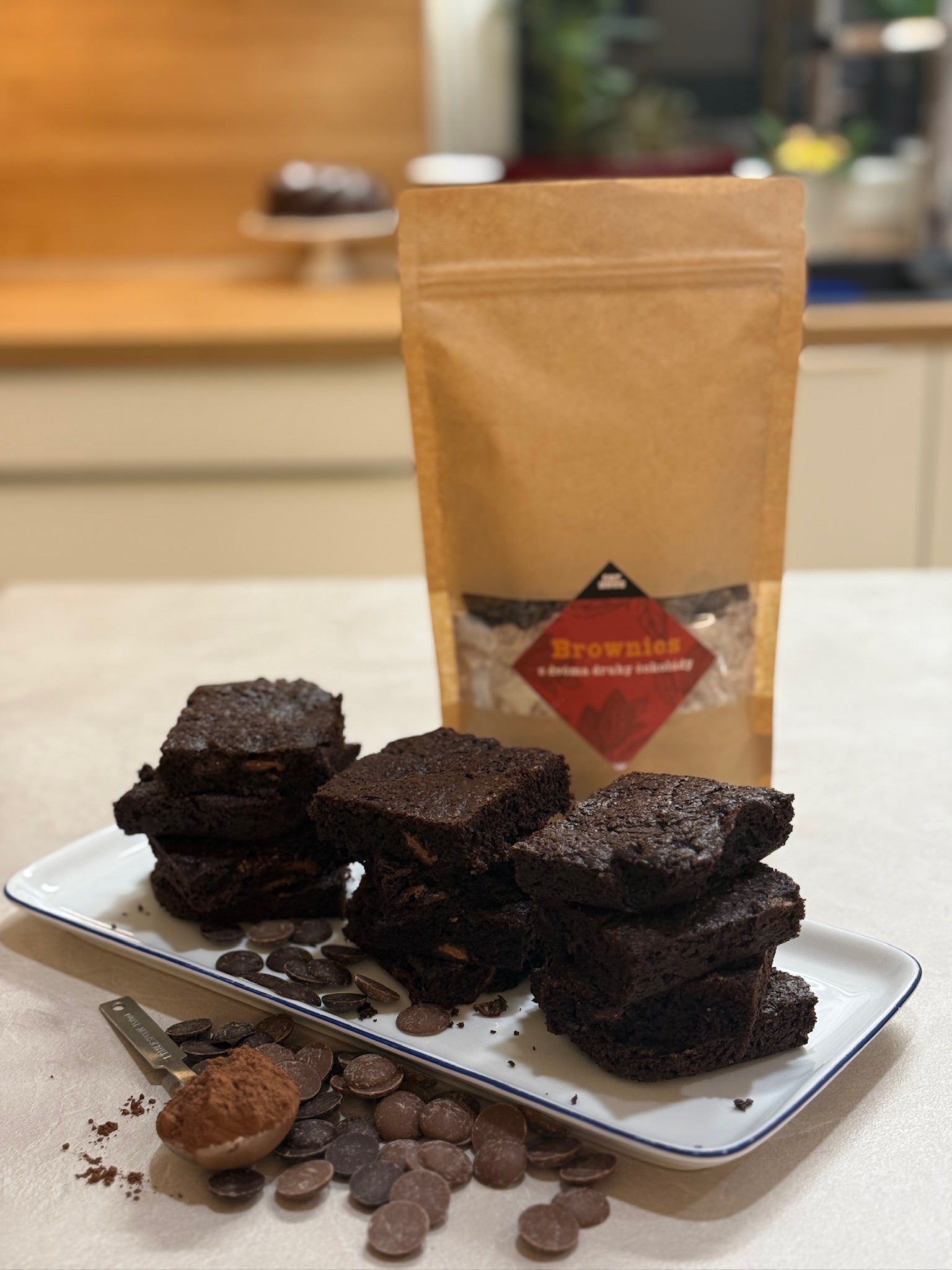 IMG_3051 2 Extračokoládové brownies s 2 druhmi čokolády - zmes na pečenie