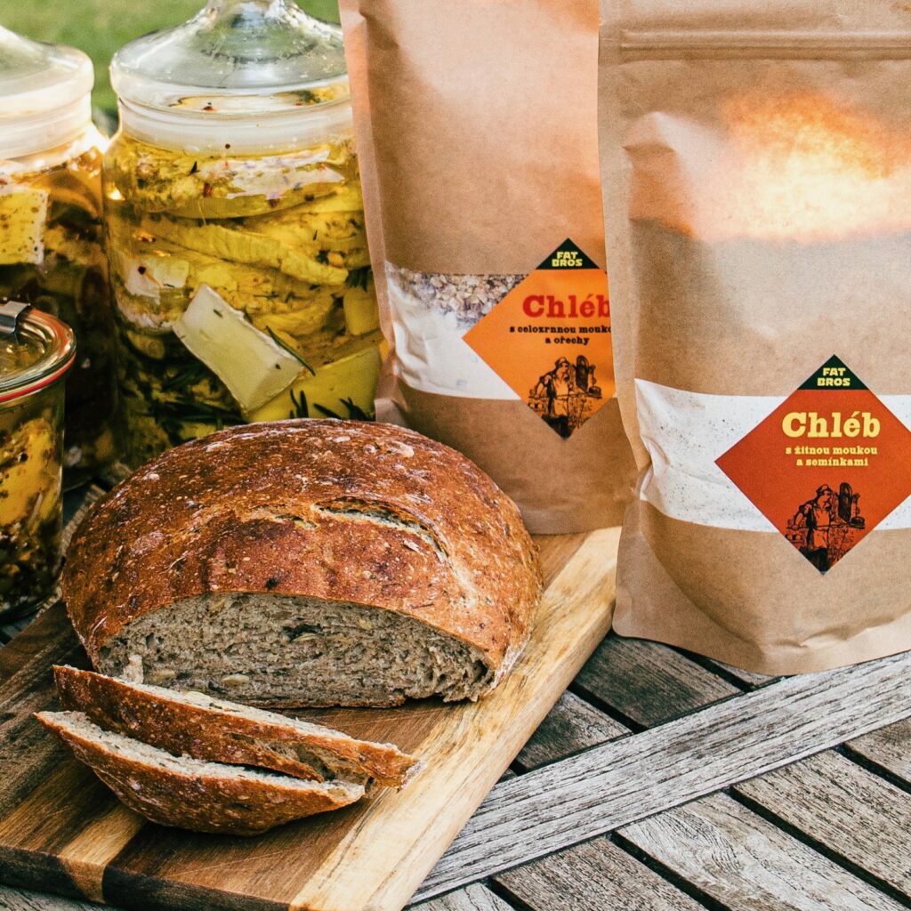 Úžasný nakládaný hermelín Úžasný nakládaný hermelín
